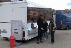 Imbisswagen an der Cafeteria Lange Gasse eröffnet